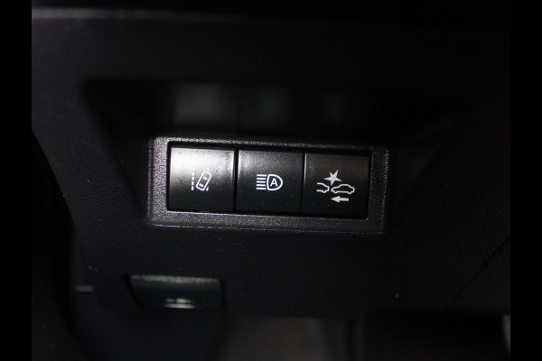 Toyota Yaris 1.5 Hybrid Bi-Tone Plus CLIMATE | LMV16 | AFNBTREKHAAK | CRUISE | LED | NAVI | CAMERA | PANODAK