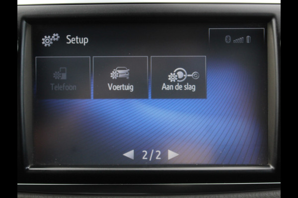 Toyota Yaris 1.5 Hybrid Bi-Tone Plus CLIMATE | LMV16 | AFNBTREKHAAK | CRUISE | LED | NAVI | CAMERA | PANODAK