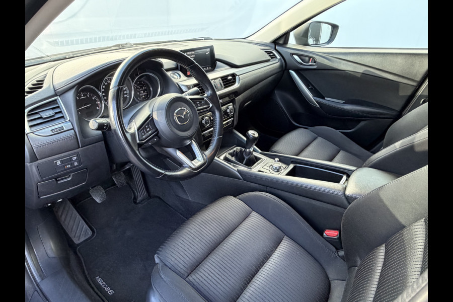 Mazda 6 2.0 SkyActiv-G 165 Skylease+ Trekhaak Cruise Carplay Stoelverwarming Navi Blis