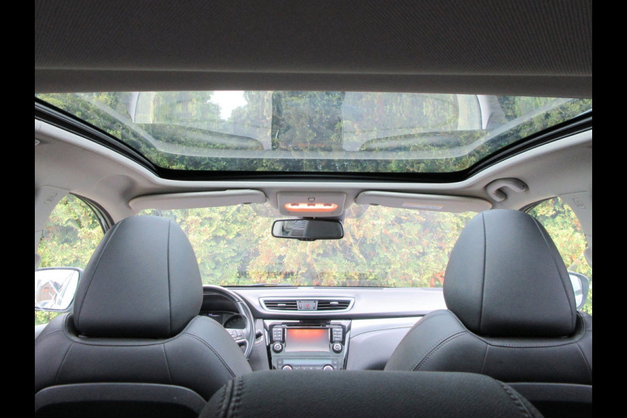 Nissan QASHQAI 1.2 Business Ed. * Panoramadak * 360 camera *