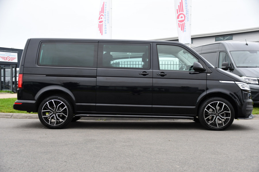 Volkswagen Transporter 2.0 TDI L2H1 32 DC Caravelle Virtual, Adaptieve Cruise, Carplay, LED, 204pk, Stoelverwarming, Clima, Automaat, 2 x Schuifdeur, Multimedia, Uniek!