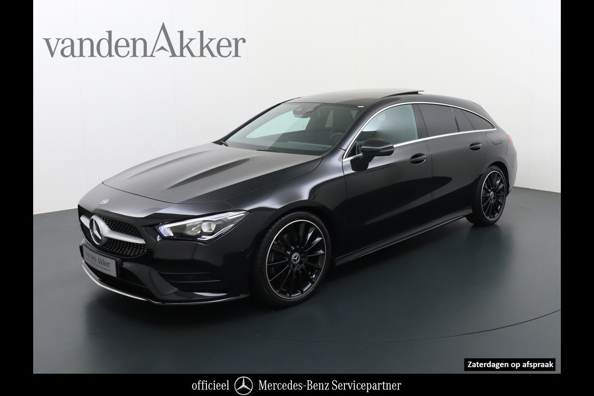 Mercedes-Benz CLA-Klasse Shooting Brake 200 AMG 164pk // Panoramadak // 19"AMG Velgen // Sfeerverlichting // Privacy Glas // Carplay // Augmented Reality
