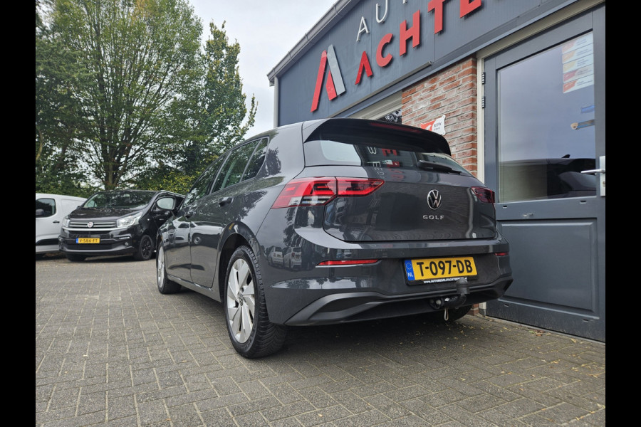 Volkswagen Golf 1.0 TSI Life Business Lesauto! Trekhaak! Nette Staat! Carplay! Navigatie! LED!