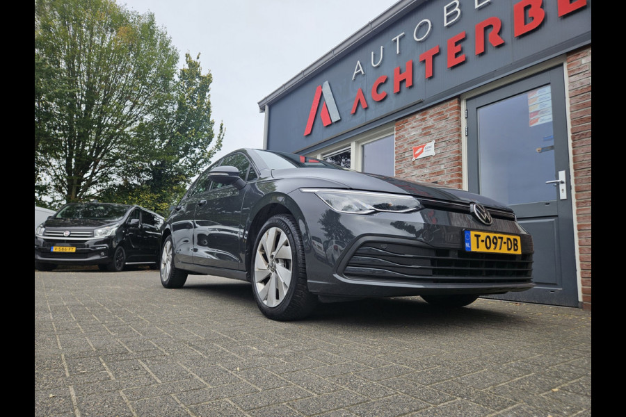 Volkswagen Golf 1.0 TSI Life Business Lesauto! Trekhaak! Nette Staat! Carplay! Navigatie! LED!