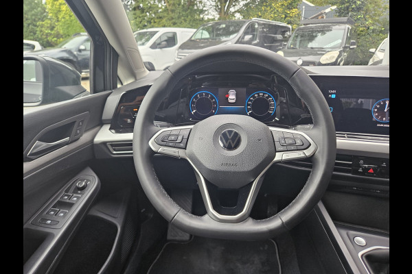 Volkswagen Golf 1.0 TSI Life Business Lesauto! Trekhaak! Nette Staat! Carplay! Navigatie! LED!