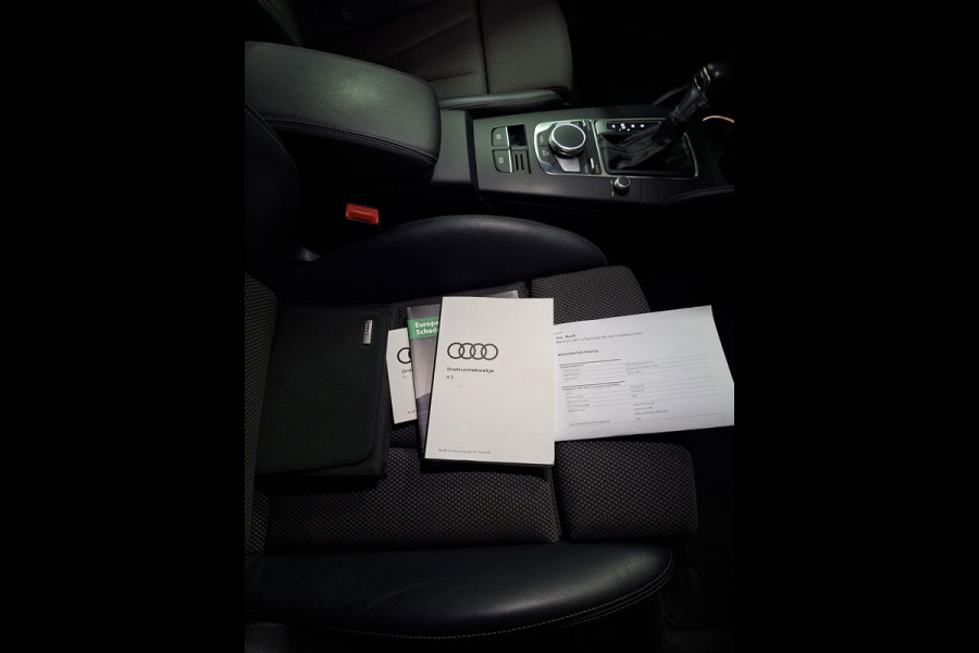 Audi A3 Sportback 35 TFSI S-Line | Clima| cruise | PDC | Stoelverwarming |