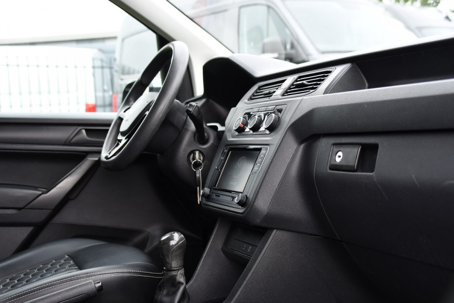 Volkswagen Caddy 2.0 TDI L1H1 PB Edition Airco, Multimedia, Leder, 185pk, Radio, Uniek!