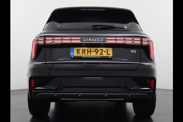Lynk & Co 01 1.5 Core VAN: 36.900,- VOOR: 33.330,- UW HERFSTVOORDEEL: 3.570,- NIEUW MODEL! | FABRIEKSGARANTIE T/M 2030! | CAMERA| STOELVERWARMING