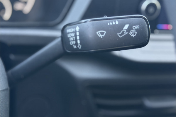 Volkswagen Caddy Cargo 1.5 TSI | Airco | Groot scherm | Carplay | PDC A | DAB