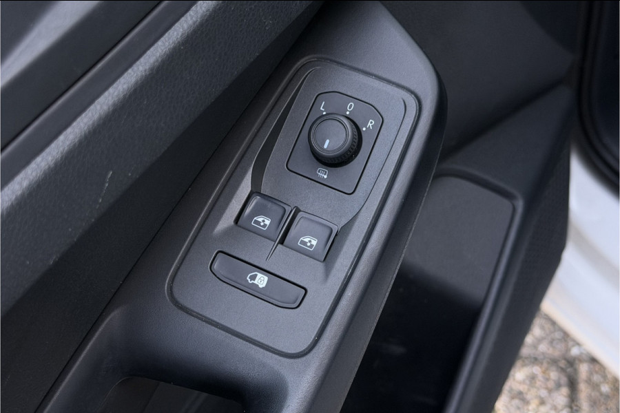 Volkswagen Caddy Cargo 1.5 TSI | Airco | Groot scherm | Carplay | PDC A | DAB