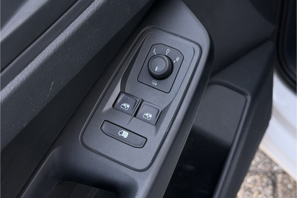 Volkswagen Caddy Cargo 1.5 TSI | Airco | Groot scherm | Carplay | PDC A | DAB