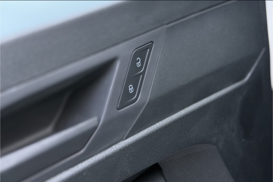 Volkswagen Caddy Cargo 1.5 TSI | Airco | Groot scherm | Carplay | PDC A | DAB