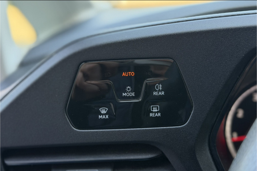 Volkswagen Caddy Cargo 1.5 TSI | Airco | Groot scherm | Carplay | PDC A | DAB