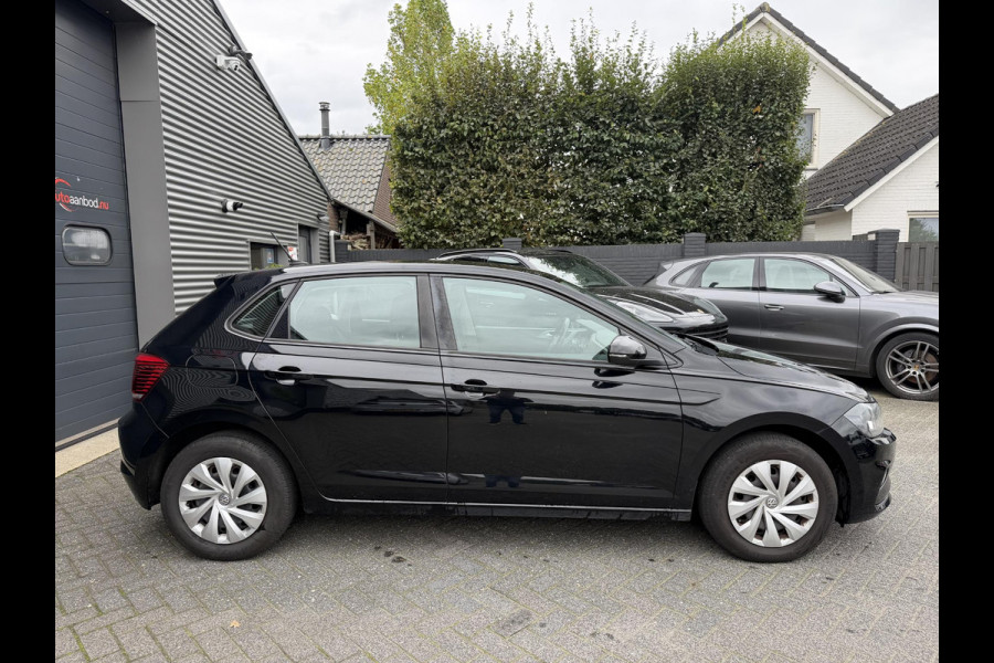 Volkswagen Polo 1.0 TSI Comfortline | Navigatie | Parkeersensoren | DAB | Apple Carplay |