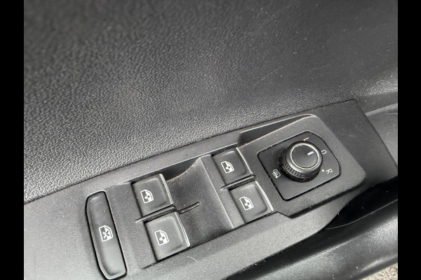 Volkswagen Polo 1.0 TSI Comfortline | Navigatie | Parkeersensoren | DAB | Apple Carplay |