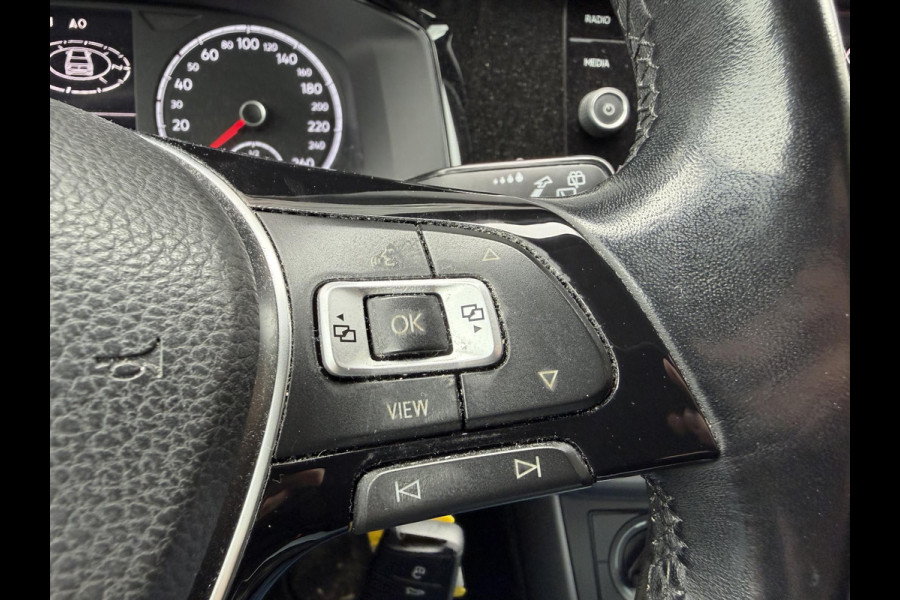 Volkswagen Polo 1.0 TSI Comfortline | Navigatie | Parkeersensoren | DAB | Apple Carplay |