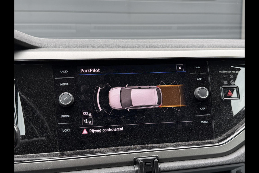 Volkswagen Polo 1.0 TSI Comfortline | Navigatie | Parkeersensoren | DAB | Apple Carplay |