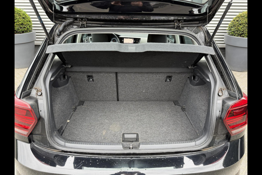 Volkswagen Polo 1.0 TSI Comfortline | Navigatie | Parkeersensoren | DAB | Apple Carplay |