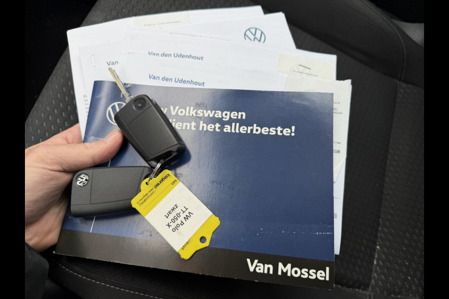 Volkswagen Polo 1.0 TSI Comfortline | Navigatie | Parkeersensoren | DAB | Apple Carplay |