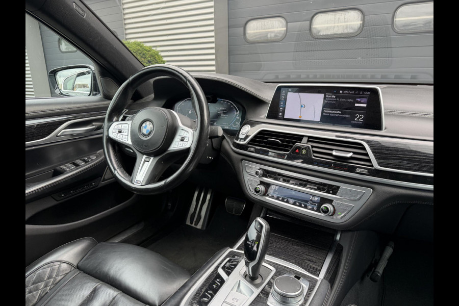 BMW 7 Serie 745e High Executive M-Sport | Panoramadak | 360* Camera | Massage | Stoelventilatie/Verwarming |