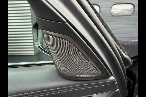 BMW 7 Serie 745e High Executive M-Sport | Panoramadak | 360* Camera | Massage | Stoelventilatie/Verwarming |