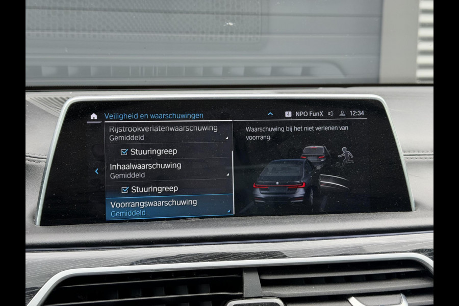 BMW 7 Serie 745e High Executive M-Sport | Panoramadak | 360* Camera | Massage | Stoelventilatie/Verwarming |