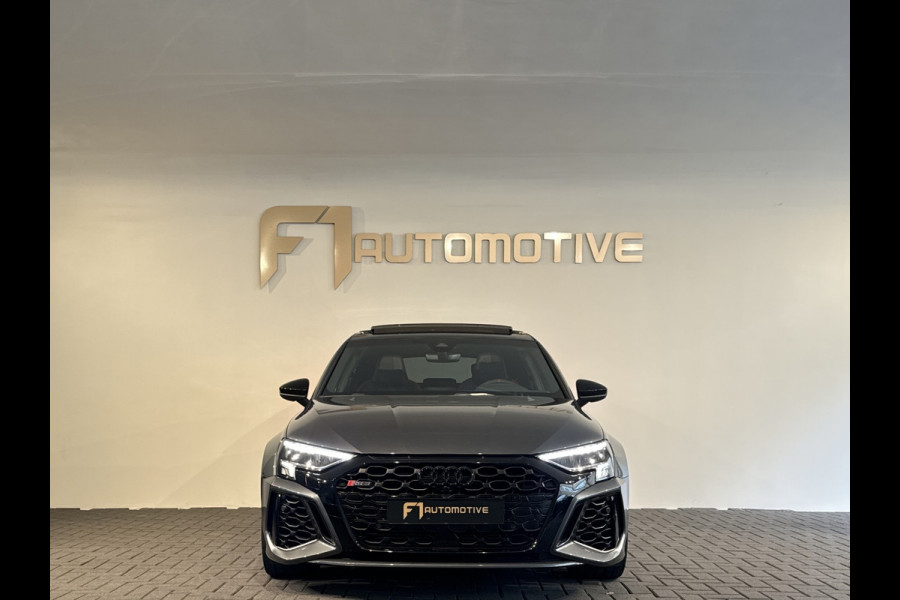 Audi RS3 Sportback 2.5 TFSI quattro Pano|RS Seats|Keyless