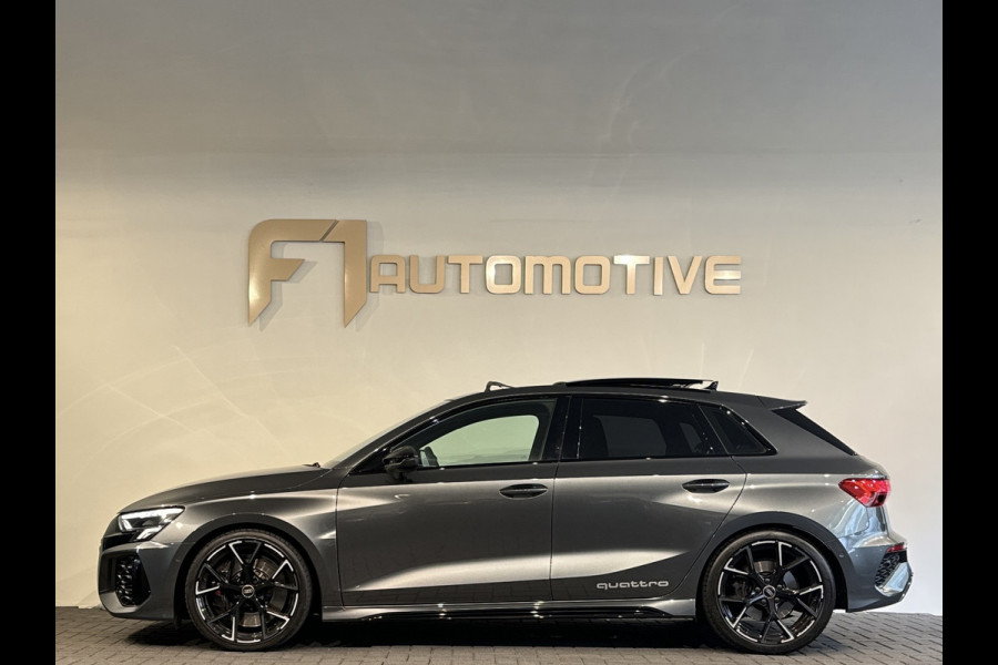 Audi RS3 Sportback 2.5 TFSI quattro Pano|RS Seats|Keyless