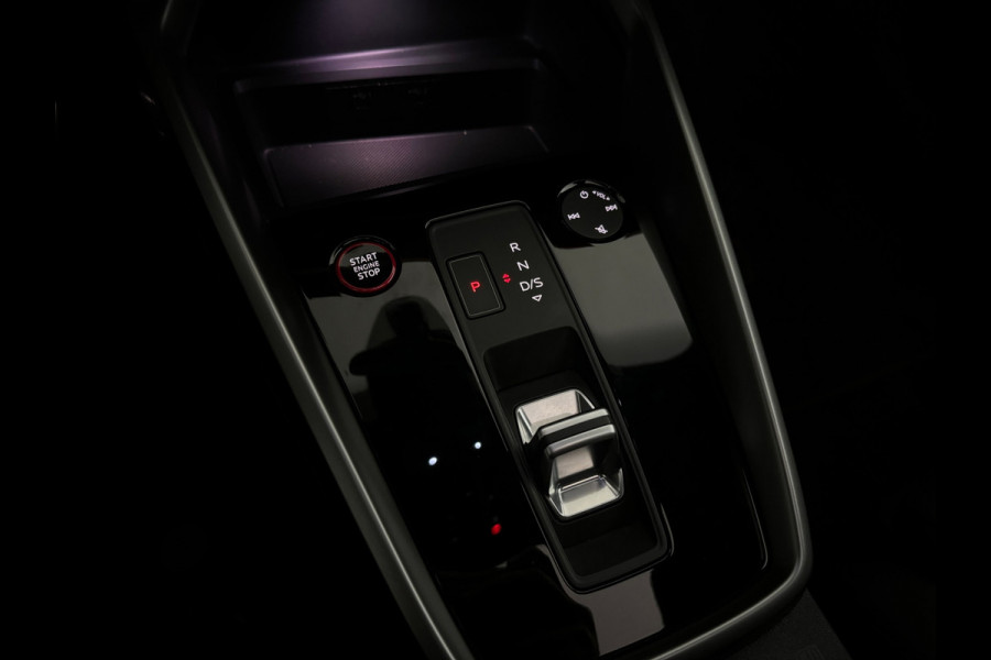 Audi RS3 Sportback 2.5 TFSI quattro Pano|RS Seats|Keyless