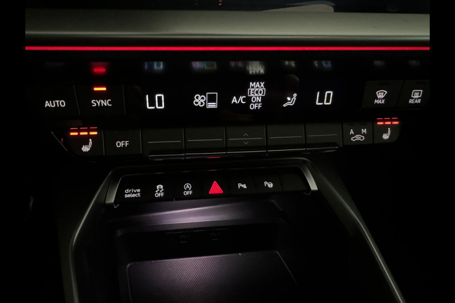 Audi RS3 Sportback 2.5 TFSI quattro Pano|RS Seats|Keyless