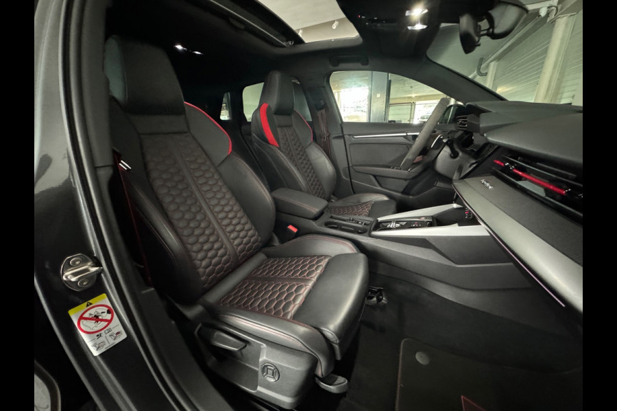 Audi RS3 Sportback 2.5 TFSI quattro Pano|RS Seats|Keyless