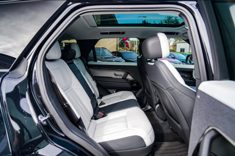 Land Rover Range Rover Sport 3.0 P440e Dynamic HSE | Luchtvering | Head Up Display | MERIDIAN 3D Audio | Stoelverkoeling | 360 Cam