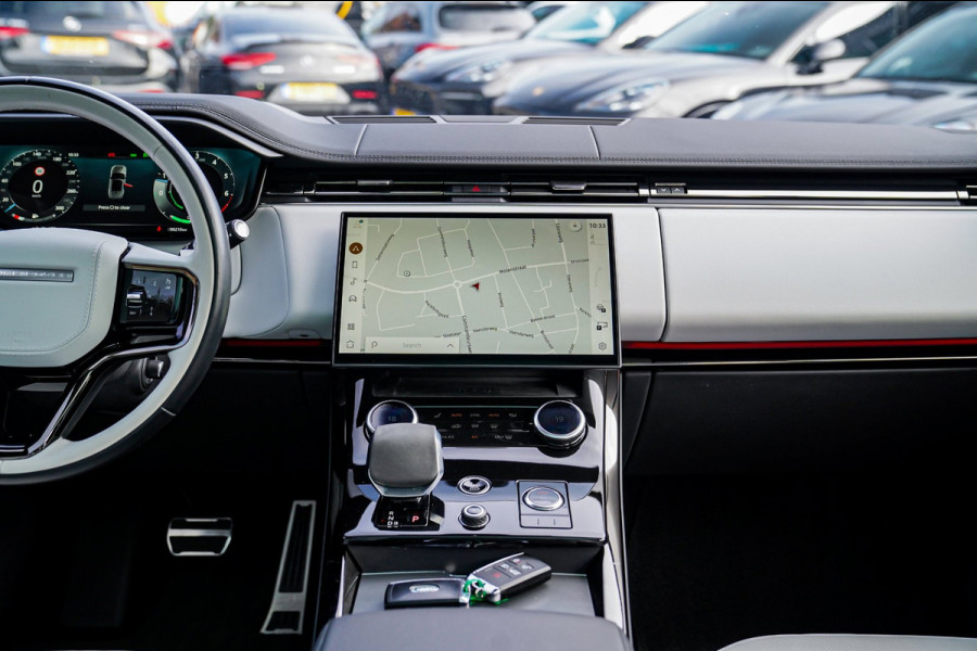 Land Rover Range Rover Sport 3.0 P440e Dynamic HSE | Luchtvering | Head Up Display | MERIDIAN 3D Audio | Stoelverkoeling | 360 Cam