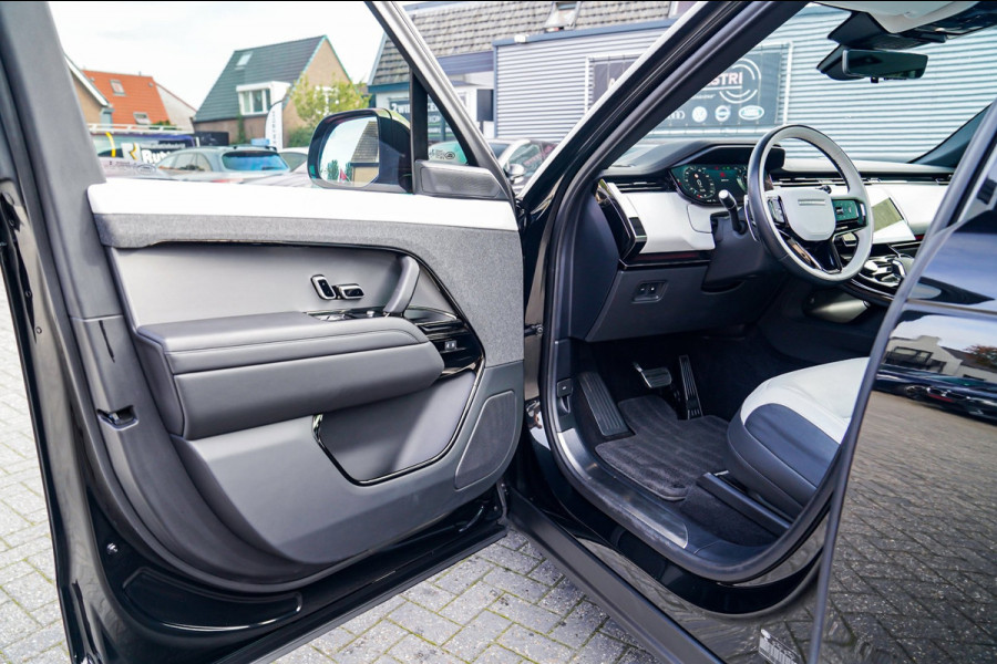 Land Rover Range Rover Sport 3.0 P440e Dynamic HSE | Luchtvering | Head Up Display | MERIDIAN 3D Audio | Stoelverkoeling | 360 Cam