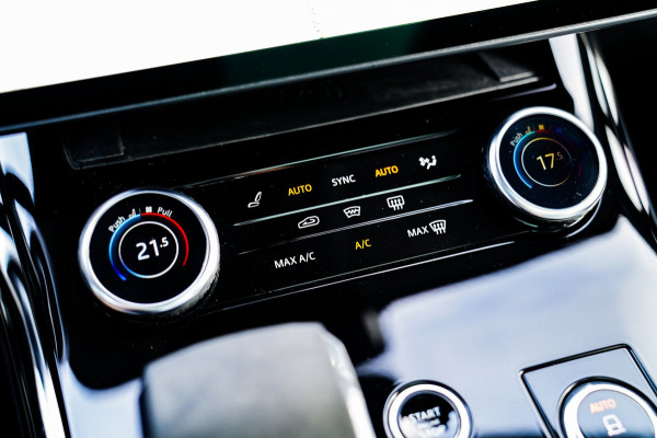 Land Rover Range Rover Sport 3.0 P440e Dynamic HSE | Luchtvering | Head Up Display | MERIDIAN 3D Audio | Stoelverkoeling | 360 Cam