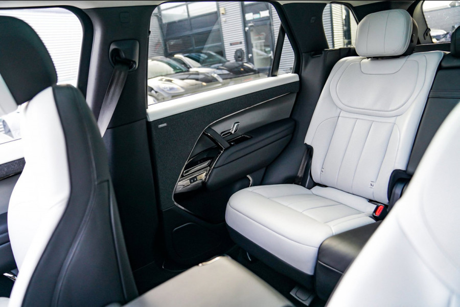 Land Rover Range Rover Sport 3.0 P440e Dynamic HSE | Luchtvering | Head Up Display | MERIDIAN 3D Audio | Stoelverkoeling | 360 Cam