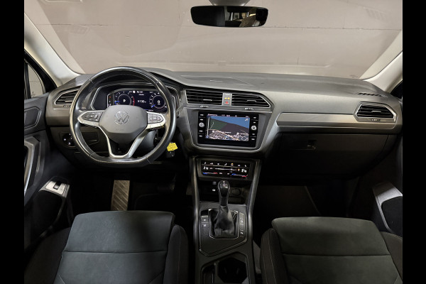 Volkswagen Tiguan Allspace 1.5 TSI Life Business 7p. | Massagestoel | Trekhaak | Camera | Stoel/Stuurverwarming | Carplay | Adaptive cruise