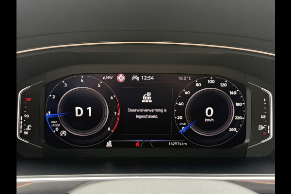 Volkswagen Tiguan Allspace 1.5 TSI Life Business 7p. | Massagestoel | Trekhaak | Camera | Stoel/Stuurverwarming | Carplay | Adaptive cruise