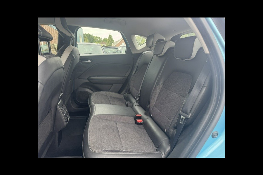 Renault Captur 1.6 E-Tech Plug-in Hybrid 160 Intens -SOH 91%