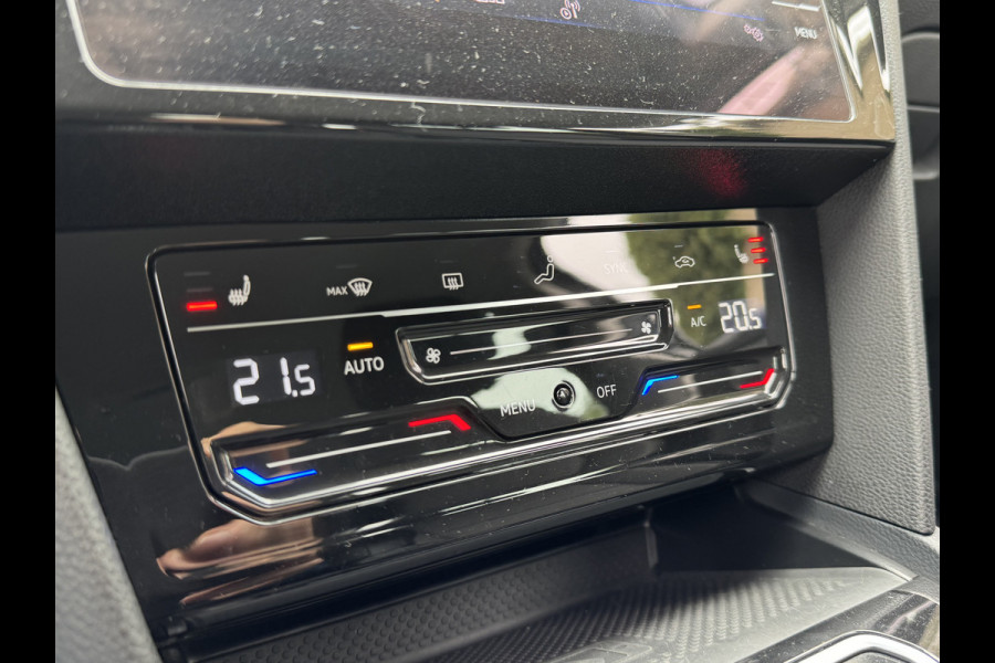 Volkswagen Passat Variant 1.5 TSI 150PK DSG BUSINESS CAMERA/NAVI/CARPLAY