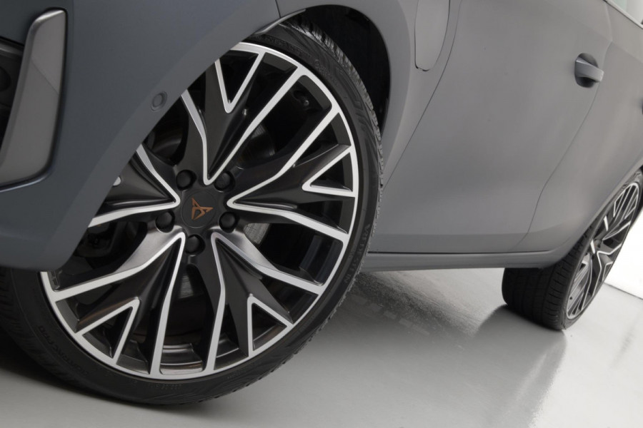 CUPRA Leon 1.4 e-Hybrid VZ Copper Edition |MagneticTechMatt|Memory|Carplay|Camera|