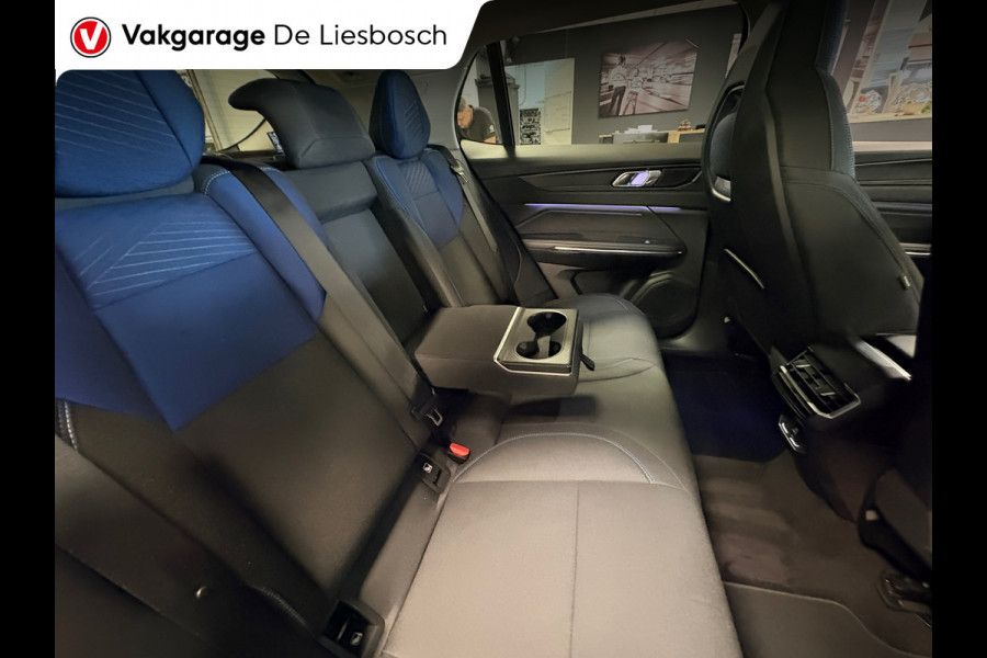 Lynk & Co 01 1.5 / pano / navi / camera / Infinity / memory / elec klep / Apple Android carplay