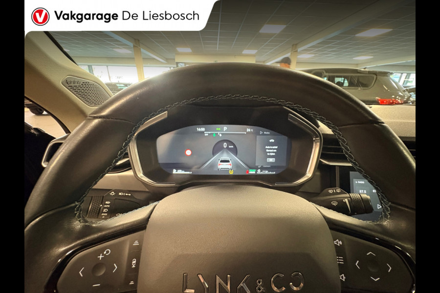 Lynk & Co 01 1.5 / pano / navi / camera / Infinity / memory / elec klep / Apple Android carplay