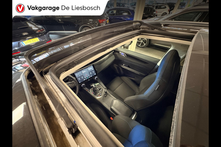 Lynk & Co 01 1.5 / pano / navi / camera / Infinity / memory / elec klep / Apple Android carplay