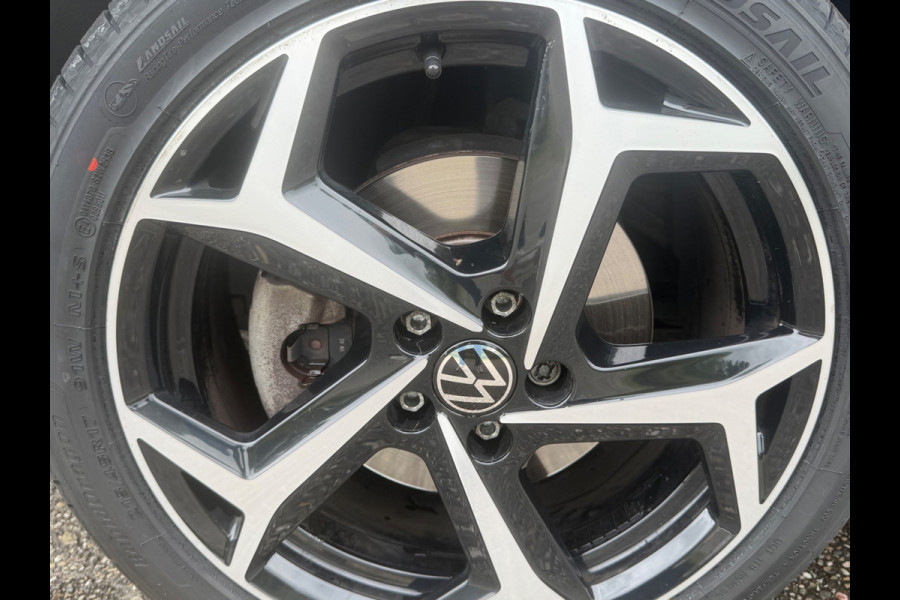 Volkswagen Polo 1.0 TSI 110 pk AUTOMAAT Highline Business R, panoramadak, zwarte hemel, VOL OPTIES, digitaal cockpit, camera