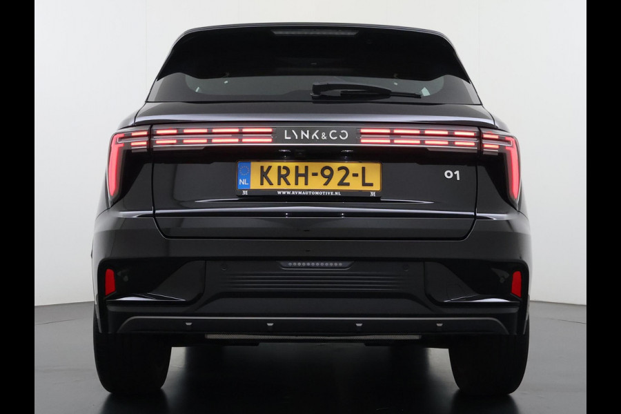 Lynk & Co 01 1.5 Core VAN: € 36.900- VOOR: € 33.330,- UW HERFSTVOORDEEL: € 3.570,-  | NIEUW MODEL! | FABRIEKSGARANTIE T/M 2030! | CAMERA| STOELVERWARMING| APPLE CARPLAY| ADAPTIVE CRUISE CONTROL|