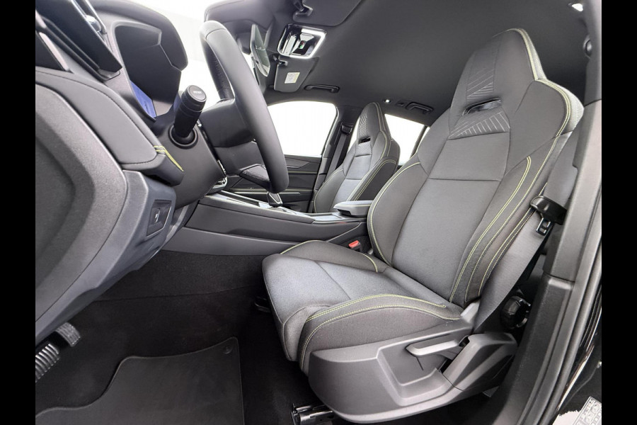 Lynk & Co 01 1.5 Core VAN: € 36.900- VOOR: € 33.330,- UW HERFSTVOORDEEL: € 3.570,-  | NIEUW MODEL! | FABRIEKSGARANTIE T/M 2030! | CAMERA| STOELVERWARMING| APPLE CARPLAY| ADAPTIVE CRUISE CONTROL|