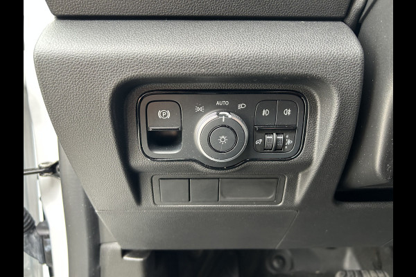 Mercedes-Benz Citan 110 CDI L1 PRO / 3 Zits / Automaat / MBUX / Camera / Carplay / Cruise control / Airco / LMV