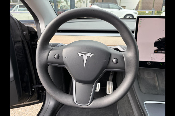Tesla Model Y Performance AWD 75 kWh VAN 41.900:,- VOOR:39.877,- UW HERFSTVOORDEEL: 2.023,- | SOH 92% RIJKLAAR GELEVERD | TESLA FABRIEKSGARANTIE TOT 5-2027 OF 80.000 | TESLA GARANTIE ACCU + AANDRIJFLIJN T/M 05-2031/ 192.000KM|