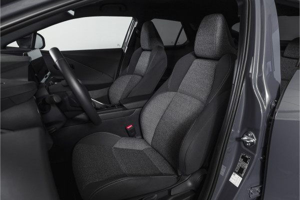 Toyota C-HR 1.8 Hybrid 140 Dynamic | Dig. Cockpit | Adapt. Cruise | Winterpakket | PDC | Camera | NAV + App. Connect | ECC | DAB | LM 18" | 2989